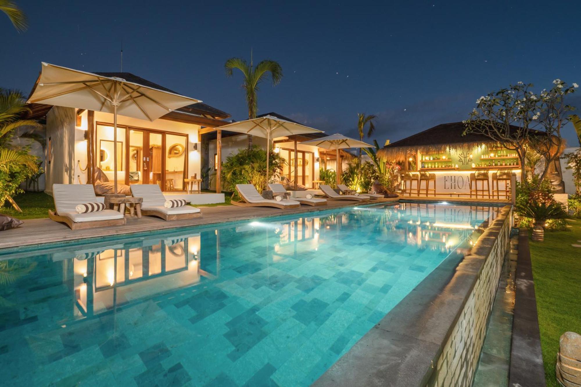 Ehoa Bali Nyanyi Boutique Hotel - In Front Of Entrance To Nuanu Tanah Lot Esterno foto