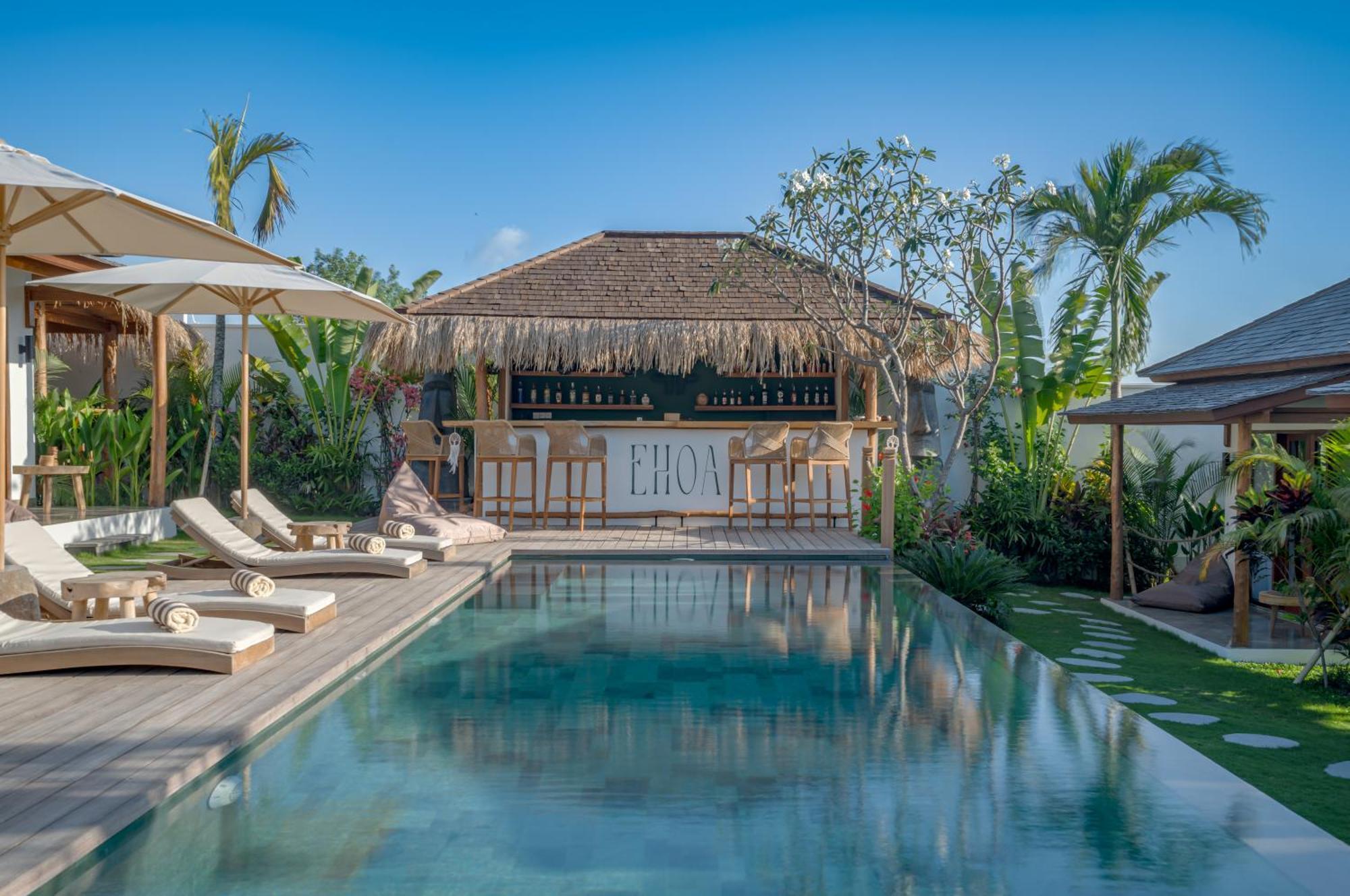 Ehoa Bali Nyanyi Boutique Hotel - In Front Of Entrance To Nuanu Tanah Lot Esterno foto