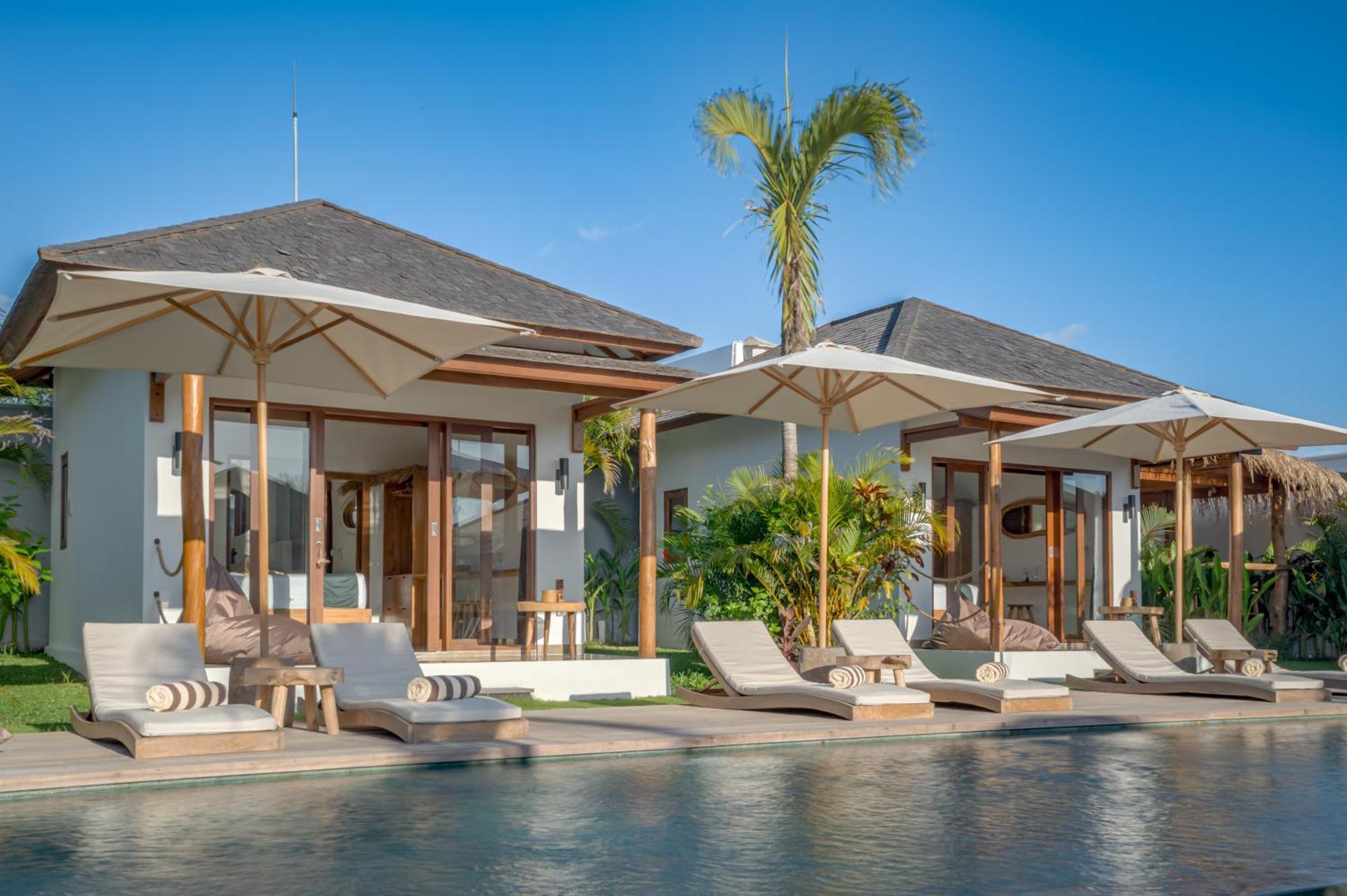 Ehoa Bali Nyanyi Boutique Hotel - In Front Of Entrance To Nuanu Tanah Lot Esterno foto